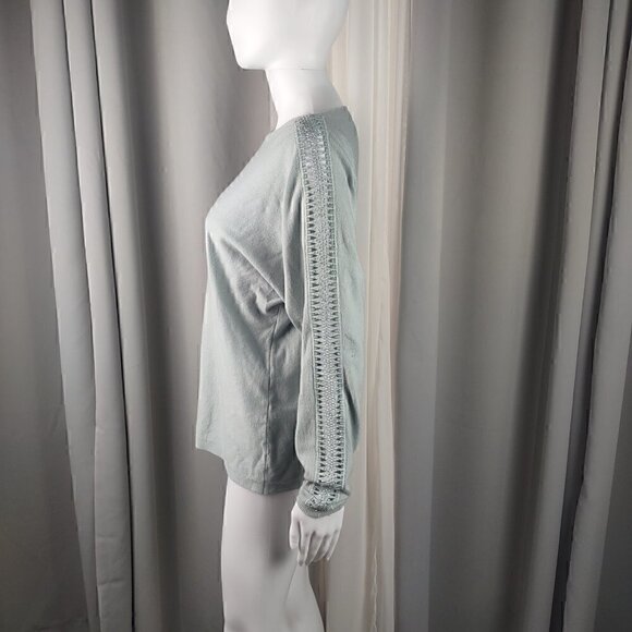 Vila Milano Teal Green Pullover Top. Size Medium - Picture 5 of 12